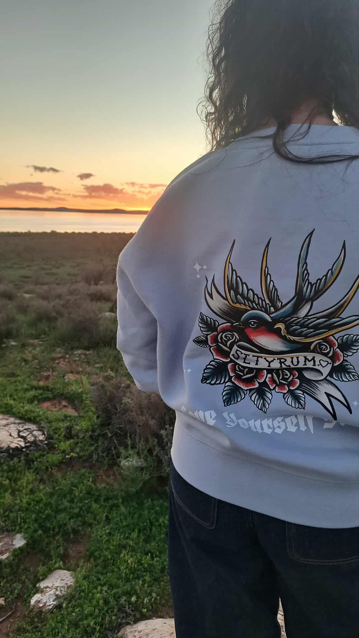 WOMENS SALTY TATTOO CREW